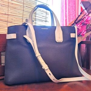 Burberry " banner" leather handbag Crossbody satchel
